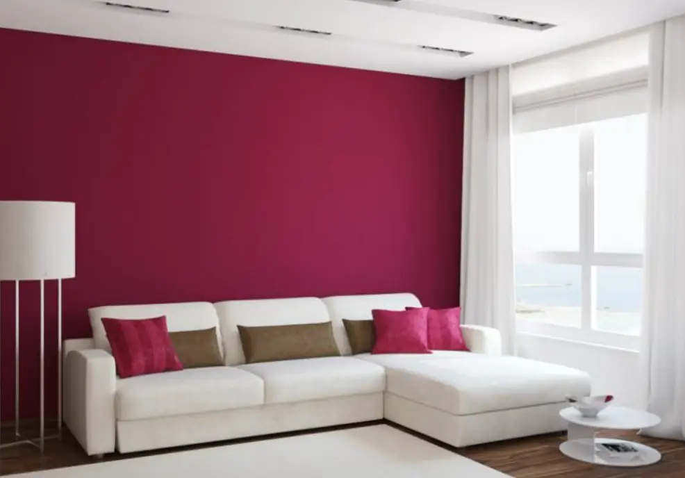 Parede pintada com tinta para parede de alta qualidade, com acabamento uniforme, durável e cores vibrantes, disponível na Casa da Textura.